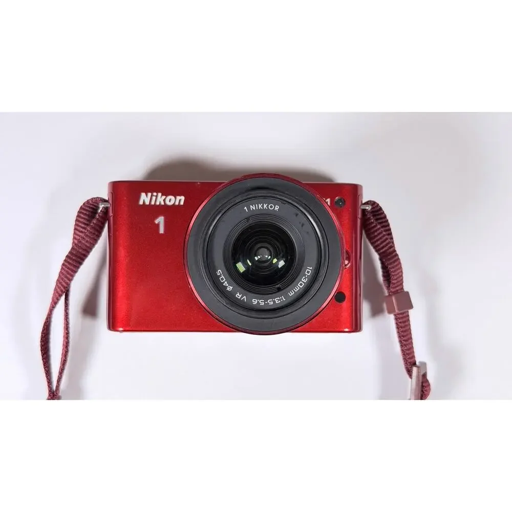 Nikon 1 J1 Red Mirrorless Camera 10-30mm Lens, Charger, 3 bat + Leather Bag